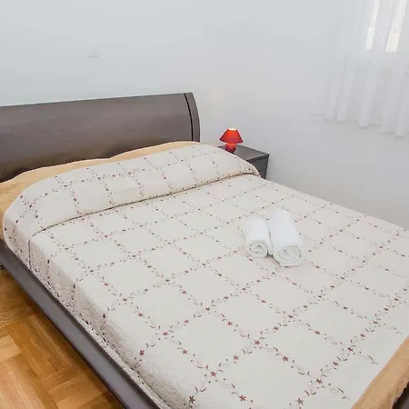 Olea, Two-bedroom Duplex Near žnjan *